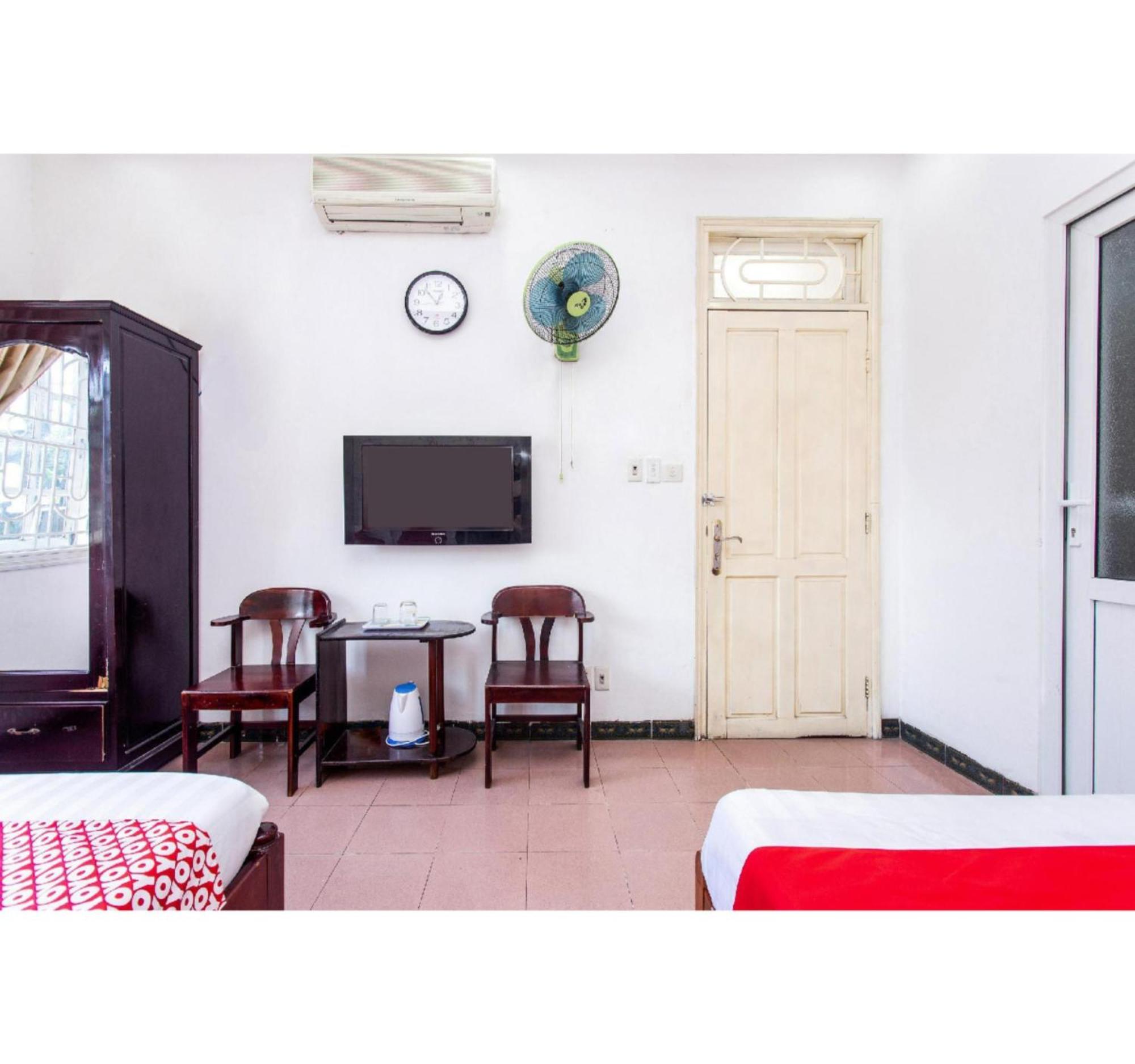 Oyo 553 Truong Giang Hotel Дананг Екстер'єр фото