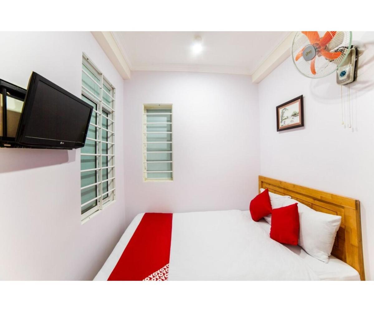 Oyo 553 Truong Giang Hotel Дананг Екстер'єр фото