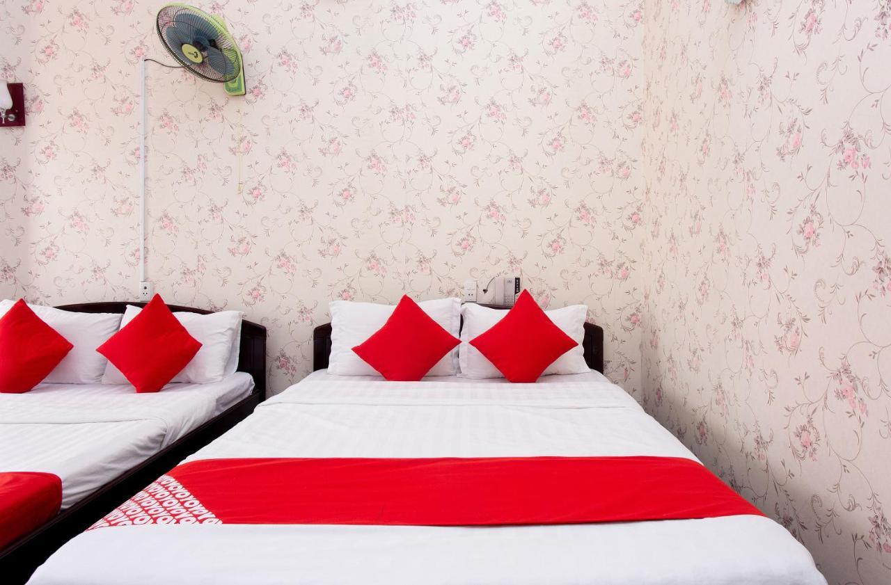 Oyo 553 Truong Giang Hotel Дананг Екстер'єр фото